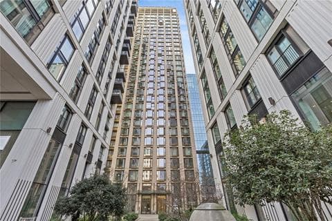 Casson Square, London, SE1