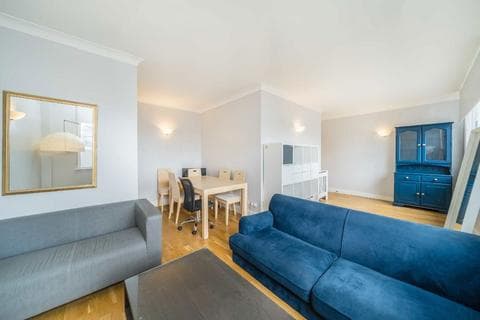 Belvedere Road, London SE1